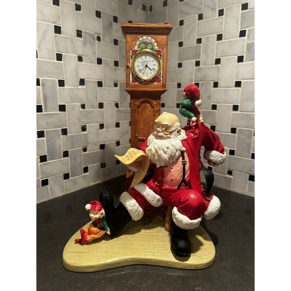 Vintage 1995 Howard Miller Clock Santa Claus Christmas Checkin It Twice WORKING!